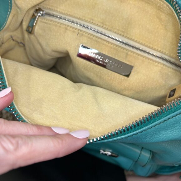 Classic Marc Jacobs Blake Multi-Pocket Hobo Bag in Teal with Silver Hardware - Picture 7 of 16